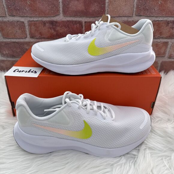 Nike Revolution 7 Women's Size 10 Wide White Athletic Running Shoes FZ6829 103 - Picture 1 of 13